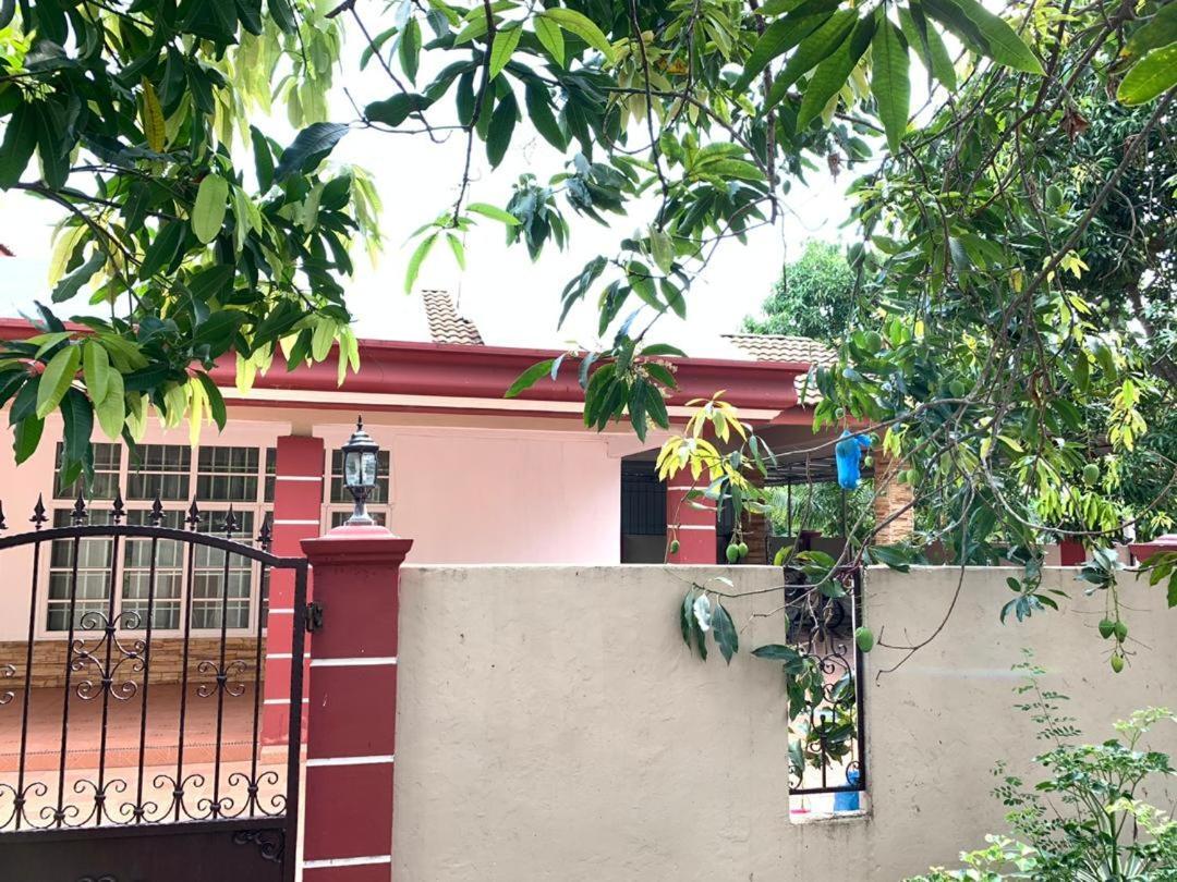 Villa Ctzee Malacca Luaran gambar
